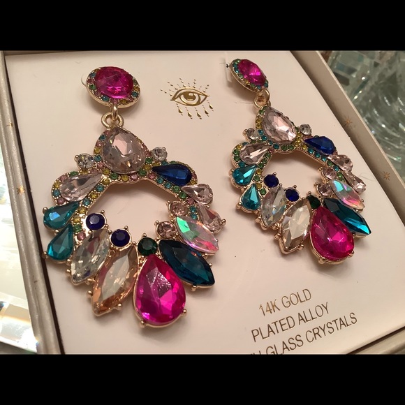 eye candy Jewelry - Beautiful eye candy crystal earrings beautiful colors!